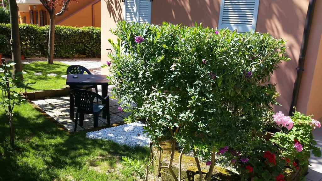 A Due Passi Dal Mare B&B Numana Zewnętrze zdjęcie