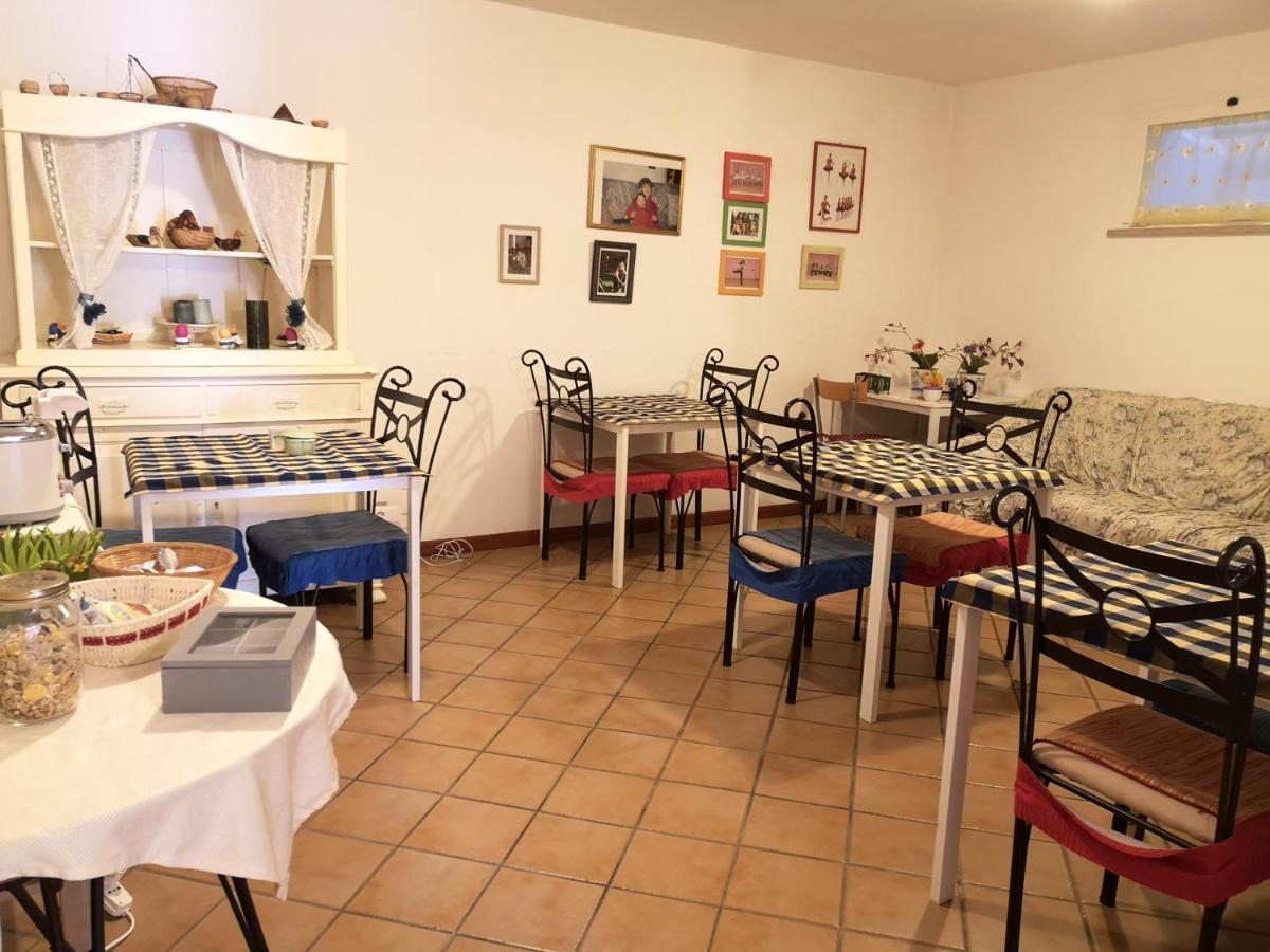 A Due Passi Dal Mare B&B Numana Zewnętrze zdjęcie