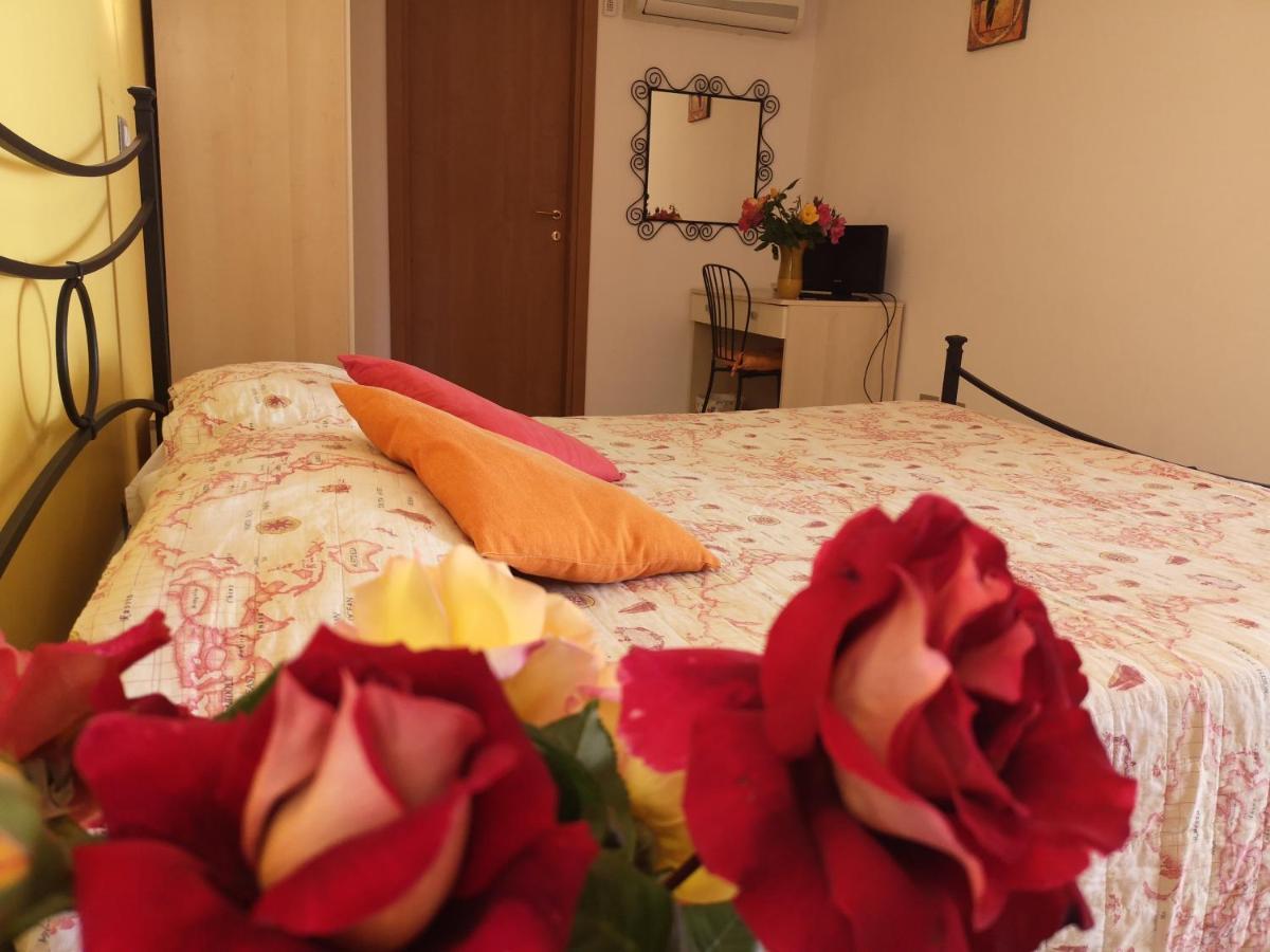 A Due Passi Dal Mare B&B Numana Zewnętrze zdjęcie