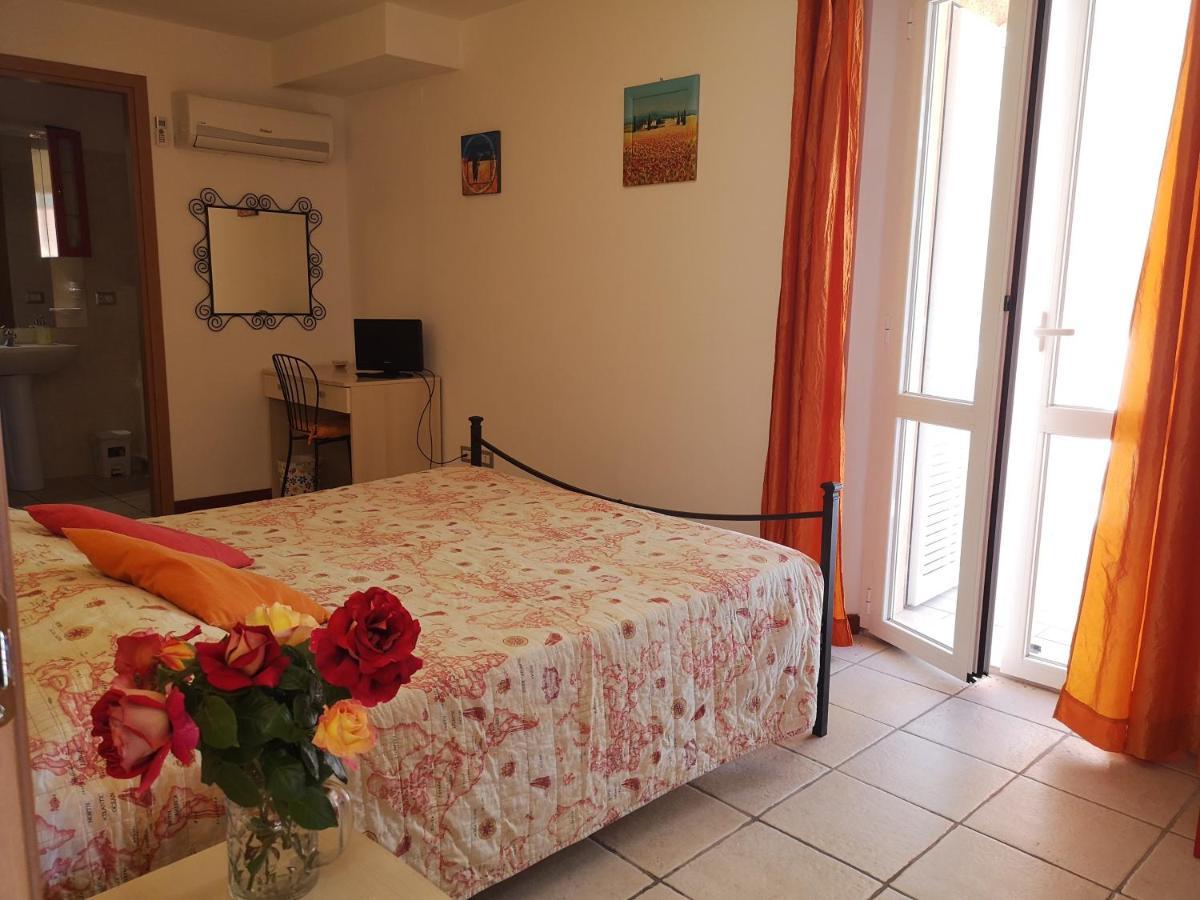 A Due Passi Dal Mare B&B Numana Zewnętrze zdjęcie